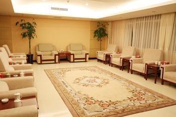 Qingdao Excalibur Hotel ภายนอก รูปภาพ